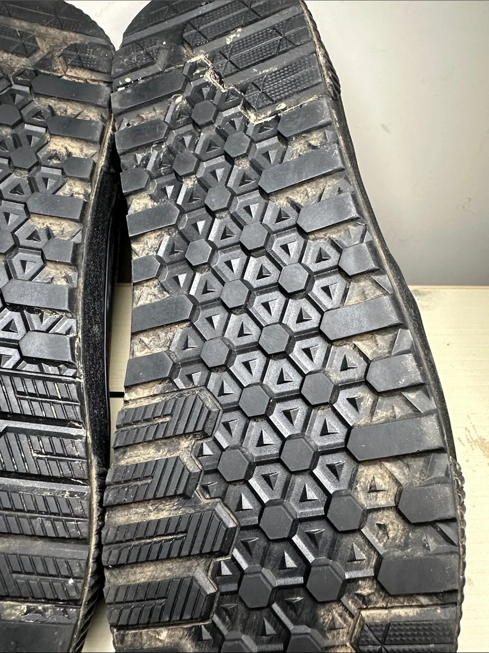 Vans suede gray with black grunge MTE ultra Cush winter boots